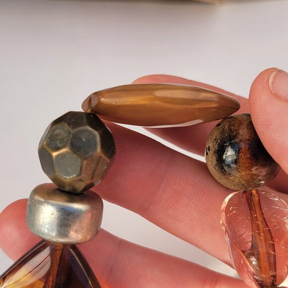 Vintage mixed bead bracelet brown gold eclectic 1980s statement jewelry - Picture 3 of 10